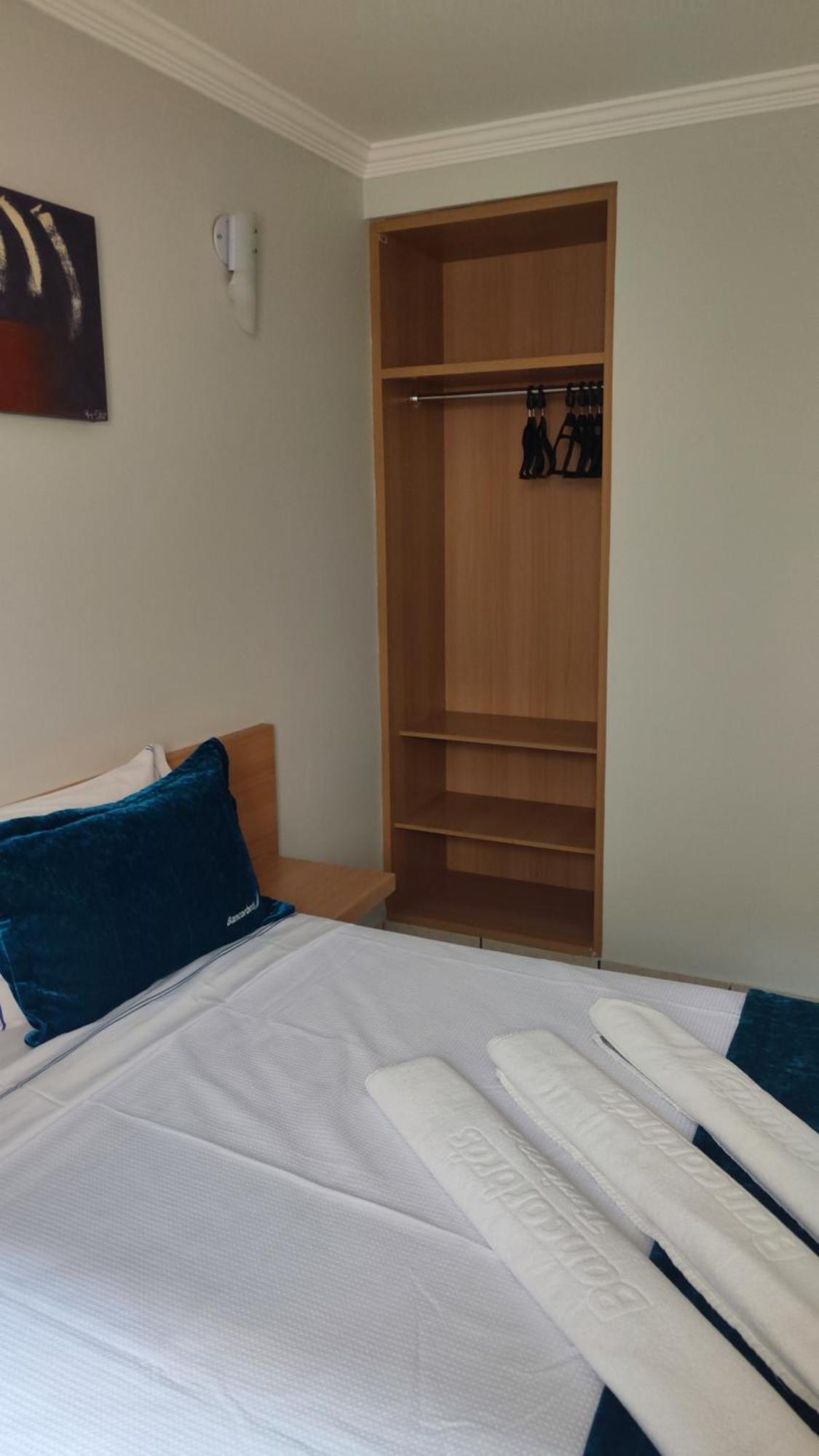 Diroma Fiori - Hoteis Com Roupa De Cama --- Destinos Combinados Turismo กัลดัสโนวัส ภายนอก รูปภาพ